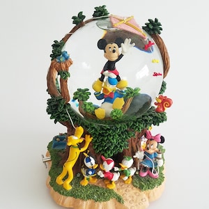 1963 Disney &quot;Lets Go Fly a Kite&quot; Snow Globe & Music Box with Mickey Mouse, Donald Duck, Minney Mouse, Goofy, Daphey Duck