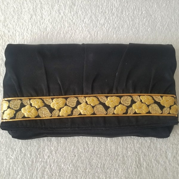 Women's Vintage Clutch Purse - Black with Gold Leaf Details and Gold Metal Trim - Evening hand bag