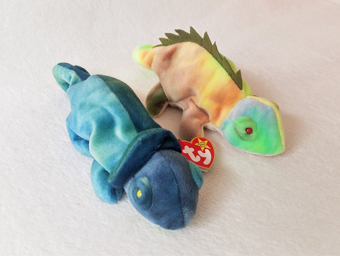 2 RARE Retired Ty Beanie Babies rainbow is iggy & iggy is rainbow