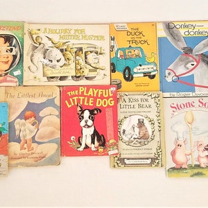 13 Children&#39;s book lot - Various stories - Kiss for a Little Bear, Berenstain Bears, Sesame Street, Donkey - Donkey, the Littlest Angel