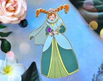 Marry the Mole - Thumbelina Inspired Pin