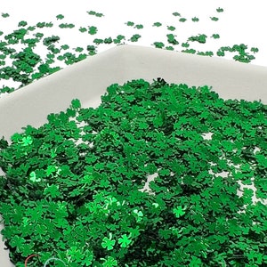 Confettis trèfle à quatre feuilles - Paillettes libres | Appliques de remplissage Shaker DIY Trèfles verts | Chance des Irlandais | Décorations de table | Artisanat printanier