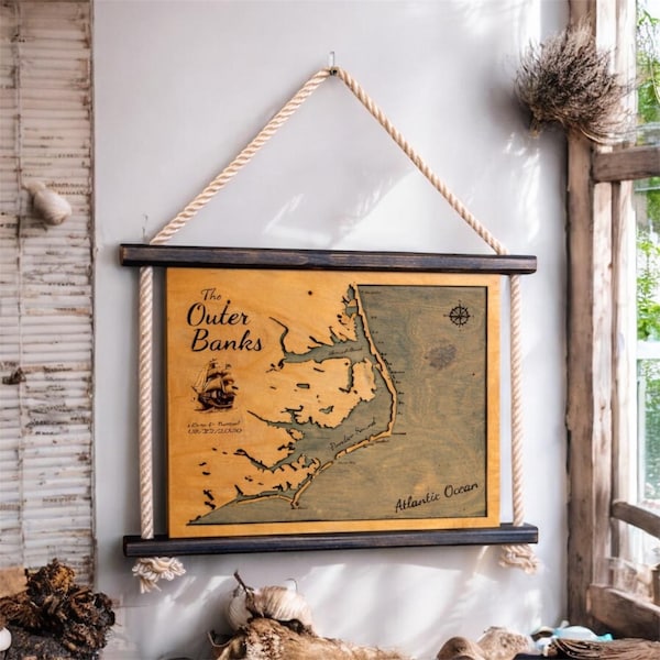 Mapa costero de Outer Banks, arte mural de madera: recuerdos de vacaciones grabados en madera, decoración playera