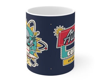 Taza con platillo de café atómico — Up and Atom Retro Alien