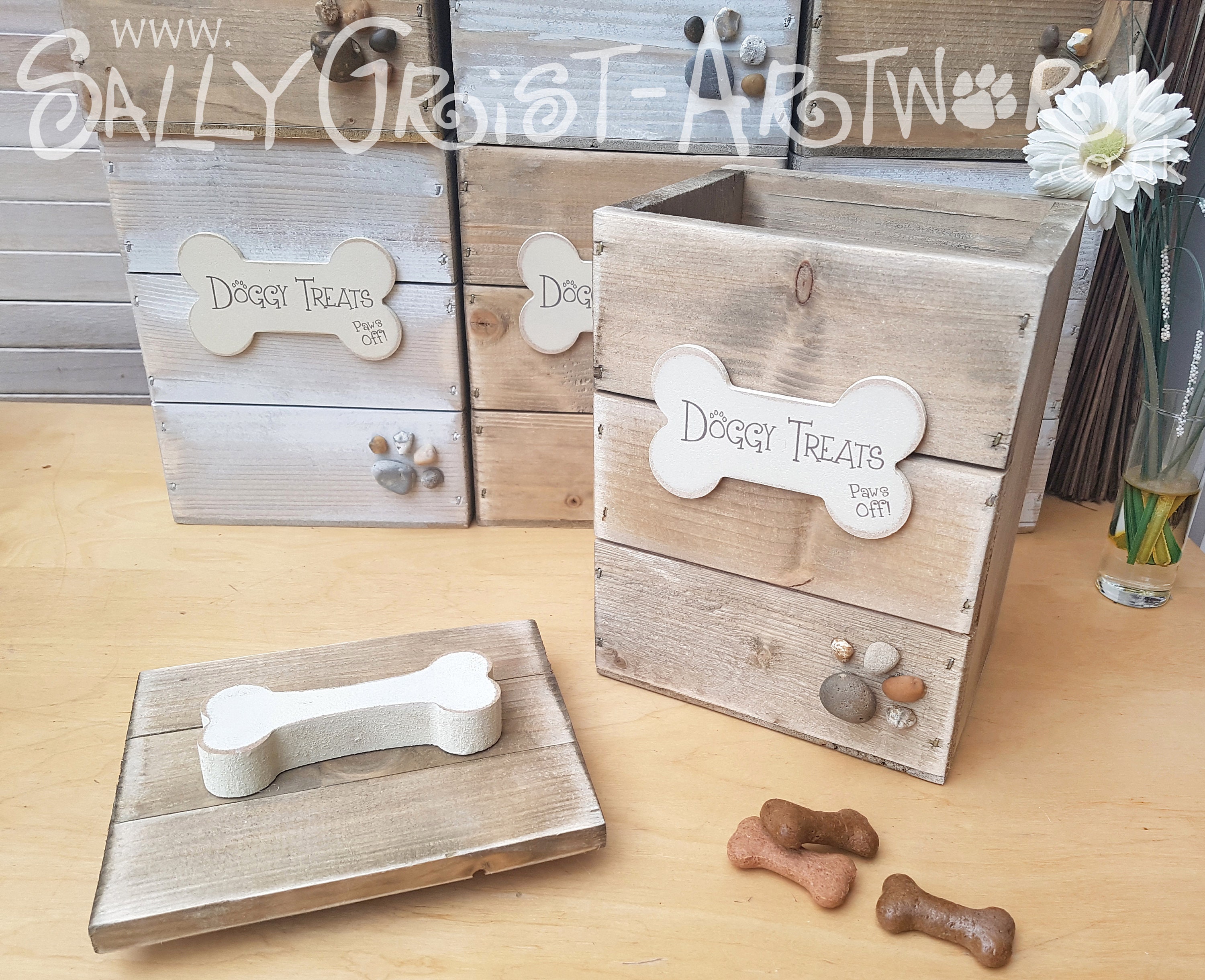 Personalised Dog Puppy Wooden Toy Box, Crate for Treats and Storage Pet  Gift With Bone and Paw Prints Design 