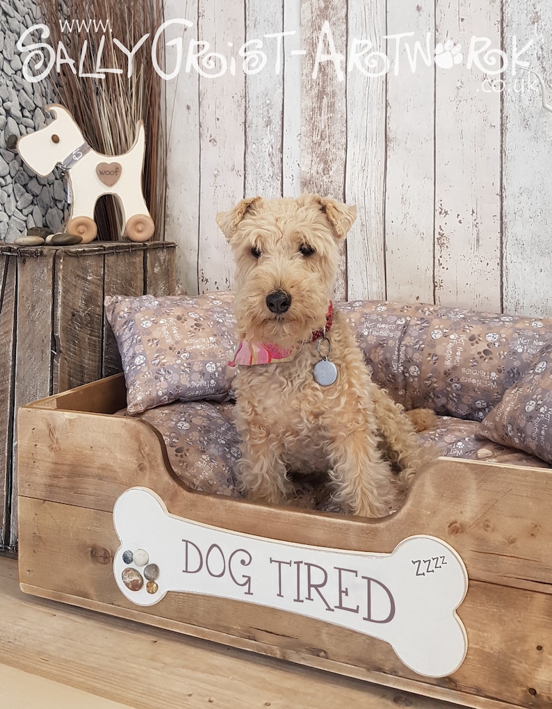 Handcrafted wooden dog bed, Driftwood Brown, MEDIUM-LARGE 75cm x 54cm x 25cm 29.5 x 20.5 x 10 image 5