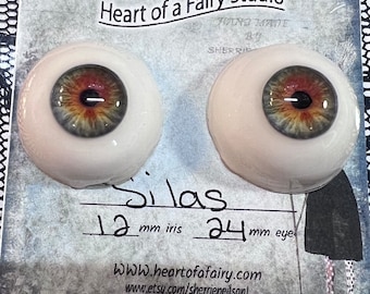 Custom or Resin - Glass like eyes - Silas