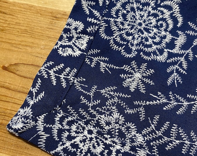 Set of 4 Navy Blue White Floral Embroidered Placemats, 17"x13" Fabric Table Mats