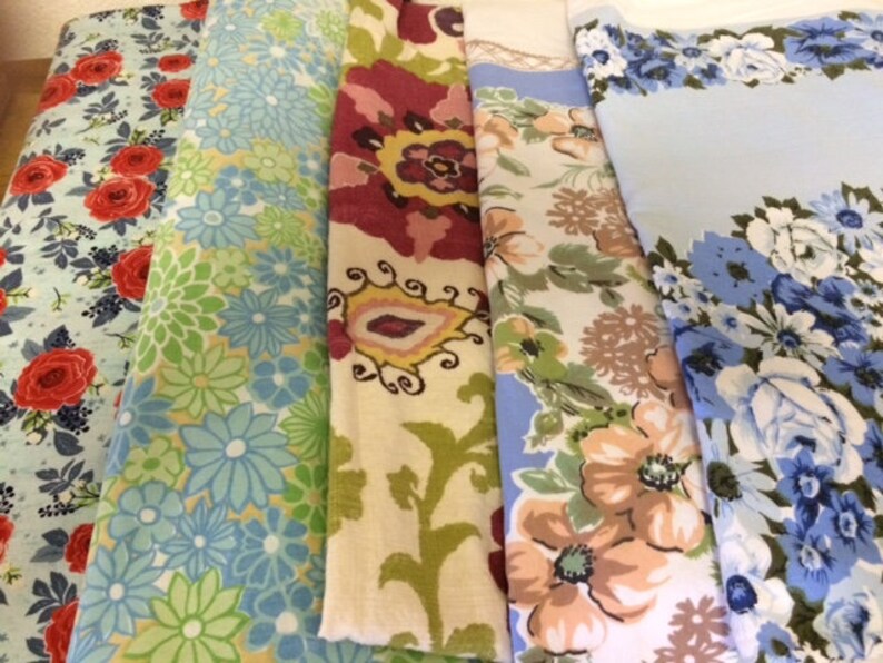 Bulk Cloth Napkins Set of 10 Vintage Floral Inspired Cotton Etsy