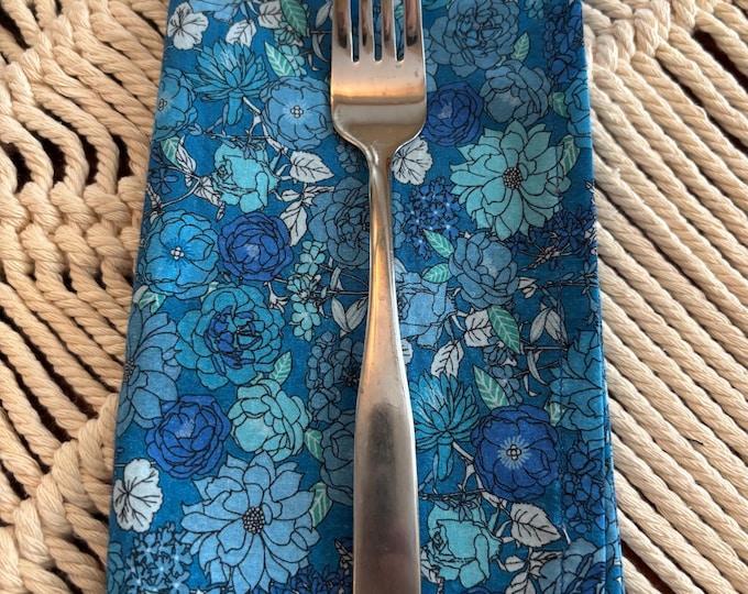 Colorful Blue Floral Cloth Napkins, Set of 4