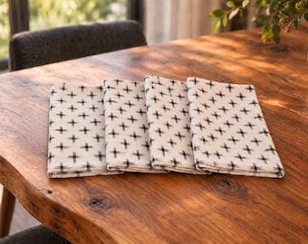 Cream Black Geometric Cotton Napkins, Set of 4, 18x18 Inch Woven Dinner Cloth