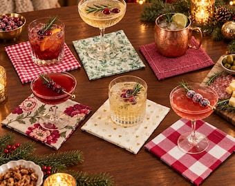 Christmas Cloth Napkins, Holiday Cocktail Snack Set of 6, Festive and Colorful Cotton
