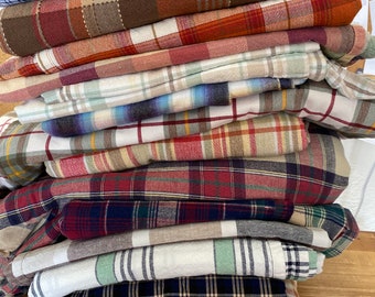 Fall Earth Tone Plaid Cloth Napkins, Set of 8, Great for Family Gatherings, Holidays and Everyday Meals, Americana Farmhouse Western Style