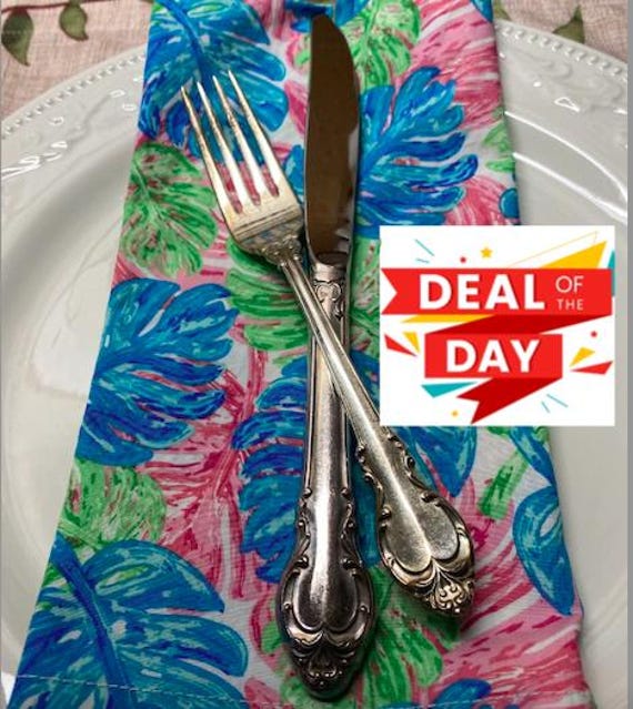 Tropical Vibe Table Linens,  Set of 4, 18 inch, Turquoise - Teal, Hot Pink and Minty Green Leaves, Super Colorful, Soft Premium Fabric