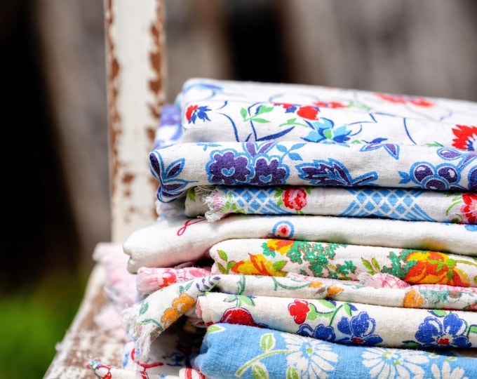 Floral Cotton Cloth Napkins, Vintage Inspired, Set of 10