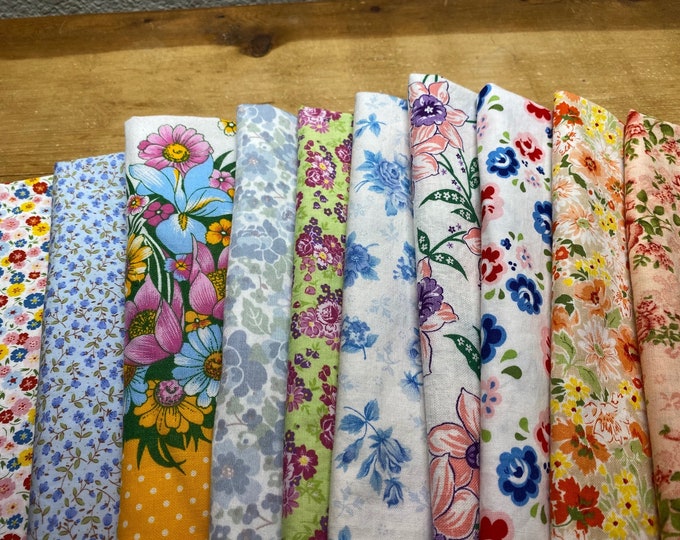 Vintage Floral Cloth Napkins, Set of 10, Reversible Cotton