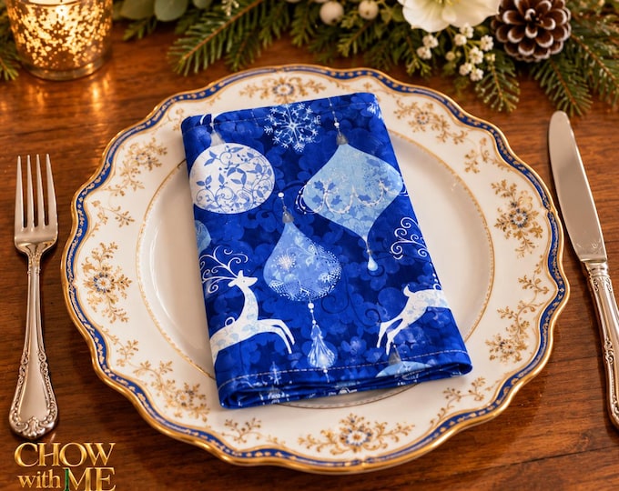 Blue Christmas Cloth Napkins, Set of 4, 18 Inch Cotton Dinner Napkins, Reindeer & Ornament Print