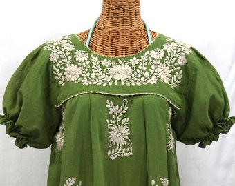 Embroidered Peasant Blouse Top Hand Embroidered: "La Mariposa" Fern Green with Cream Embroidery ~ Size LARGE