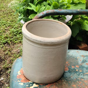 Rustic Stoneware Gray 2 Gallon 8 in Crock