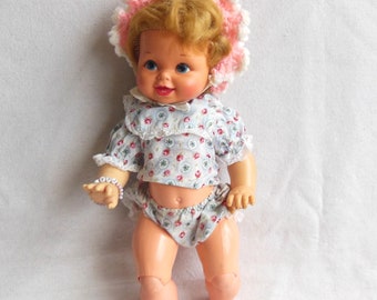 Tippy toes best sale doll with stroller