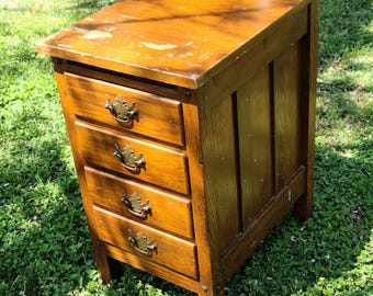 Early American Mission Oak Wood End Table 4 Drawer Cabinet