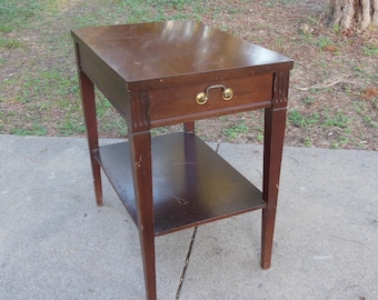 Vintage Mersman Mahogany End Table Federal Style Taper Leg 2 Tier Table with Drawer Side Table Lamp Table Nightstand 1960s Open Shelf Table