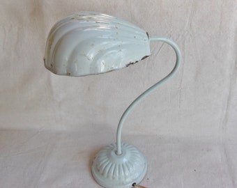 Vintage Gooseneck Metal Lamp Desk Light Baby Blue Clam Shell Sea Shell Scallop Shell Lamp Coastal Beach House Decor Mid Century Modern Light