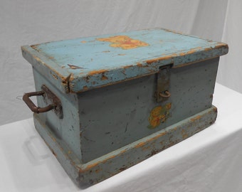 vintage toy boxes