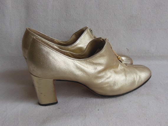 Vintage Galano 1960s 70s Metallic Gold Shoes Chun… - image 6