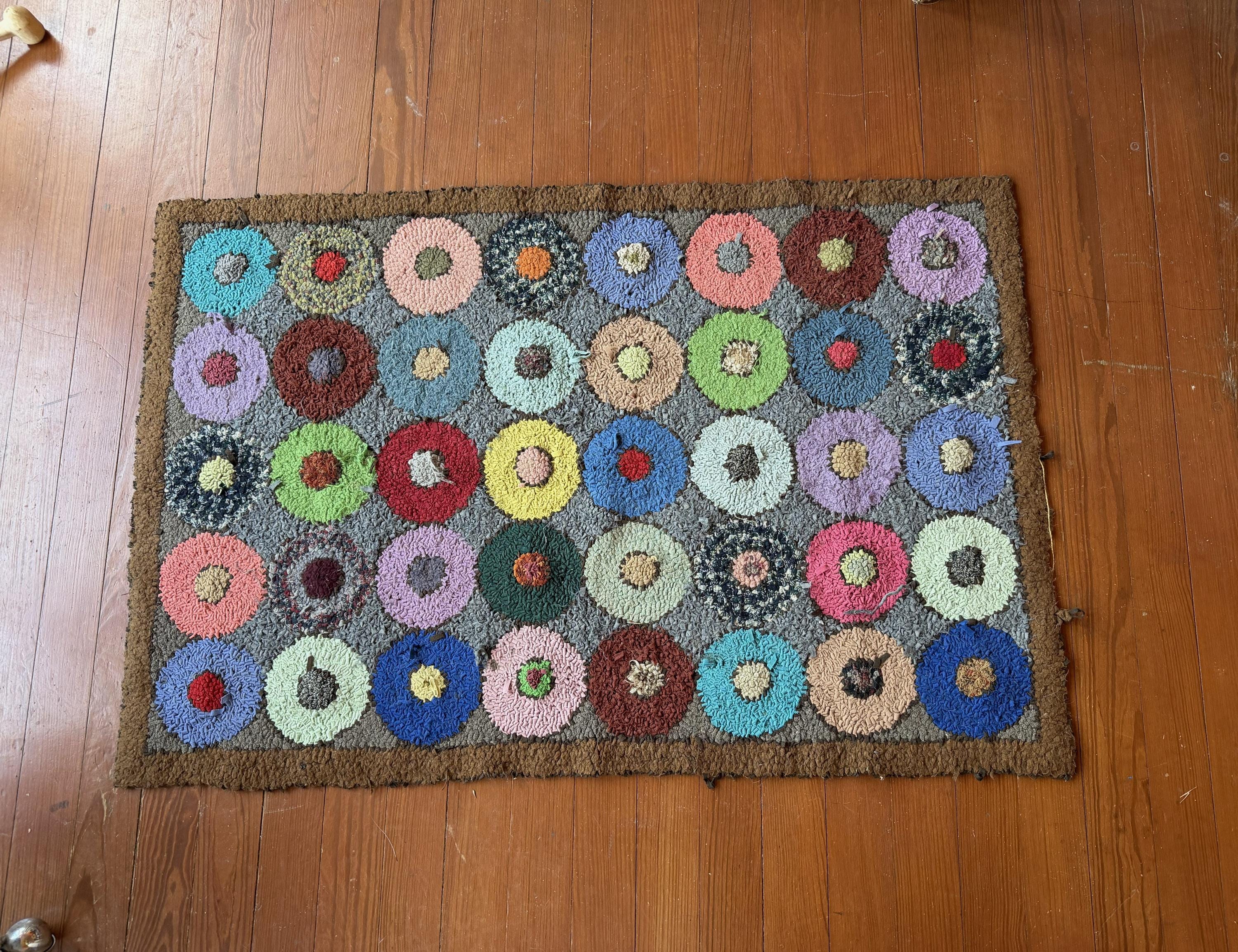 ●Hooked Rug●108cm×76cm　壁掛けラグ　ヴィンテージ　絨毯 ○Hooked Rug○108cm×76cm 壁掛けラグ ヴィンテージ 絨毯 Edith Hand
