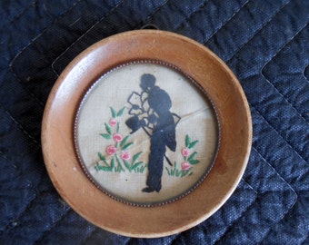 Vintage Embroidered Silhouette Man in Garden in Round Wood Frame Handmade Wall Decor Antique Wall Hanging Art Boho Farmhouse Cottage Picture