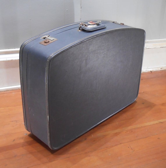 Vintage Suitcase Large Blue Travel Luggage Unmarked S… - Gem