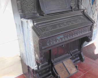 Antique 1800 Organ Wood Carved Victorian Era Eastlake Antique 1800 Organ Wood Carved Victorian Era Eastlake
