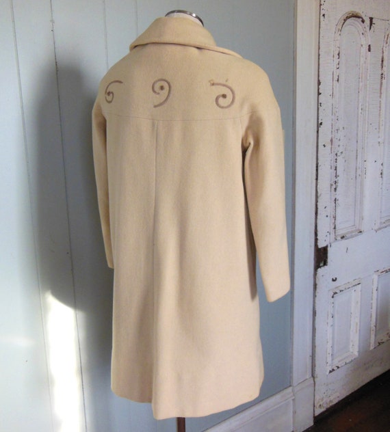 Vintage Tan Winter Wool Dress Coat made by Honeyl… - image 4