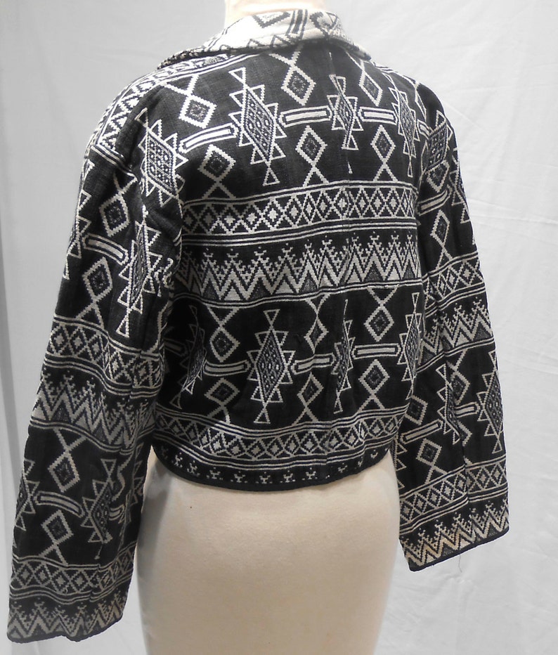 Ethnic Tribal Aztec Ethnic Cropped Boho Southwestern woven Jacket Bolero Blazer