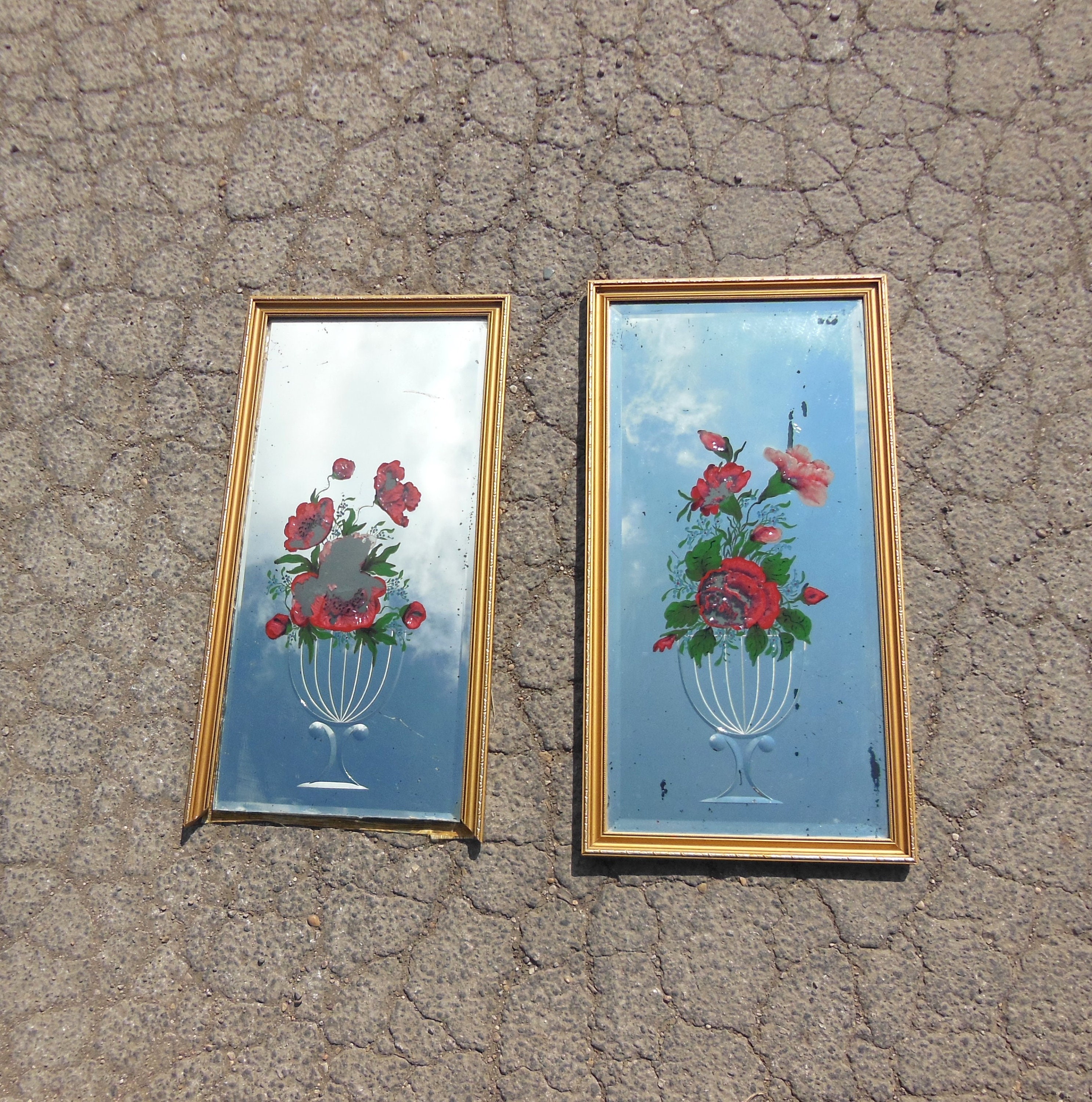 イギリス vintage mirror 鏡 アンティーク雑貨 イギリスビンテージ 気品漂うデザインの丸型