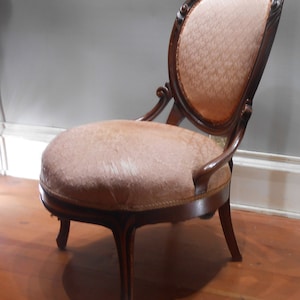 Antique Victorian 19th Century Parlor Chair Ladies Seating Mahogany Wood Boudoir Upholstered Round Back Decorative Accent Entryway Desk image 2