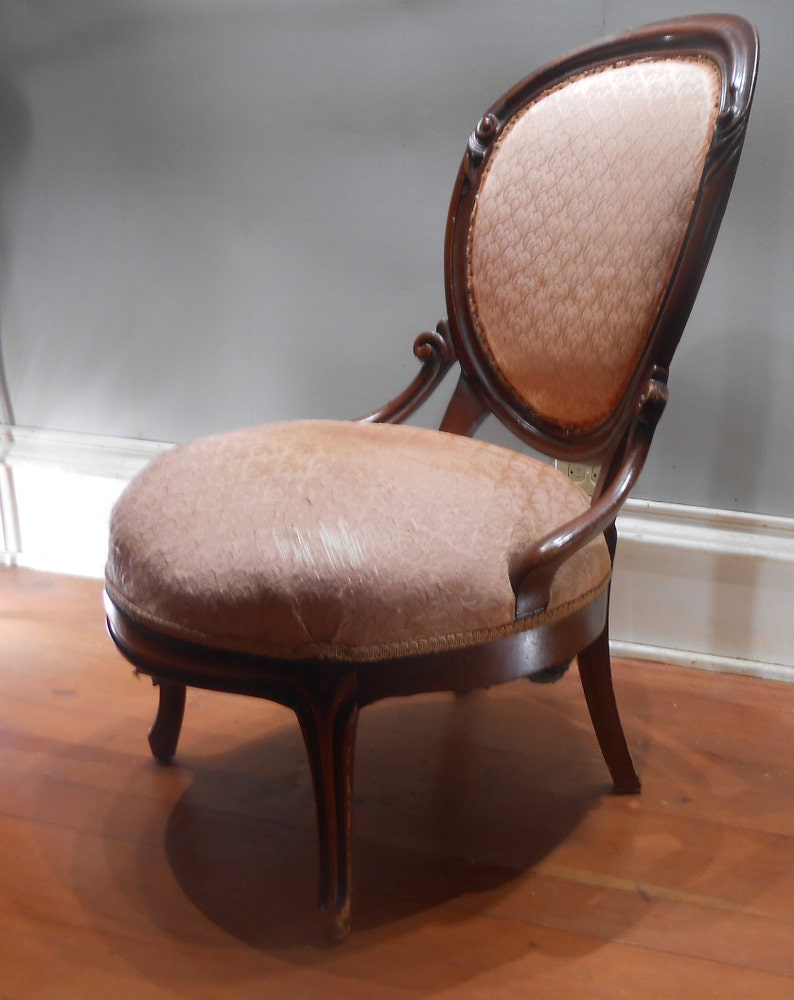 Antique Victorian 19th Century Parlor Chair Ladies Seating Mahogany Wood Boudoir Upholstered Round Back Decorative Accent Entryway Desk image 2