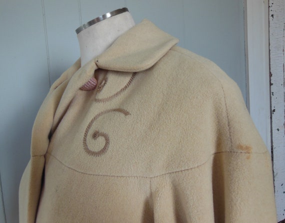 Vintage Tan Winter Wool Dress Coat made by Honeyl… - image 5