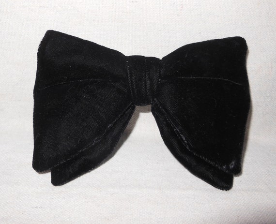 Vintage Velvet Bow Ties Set of 2 Clip On Ties Bla… - image 4