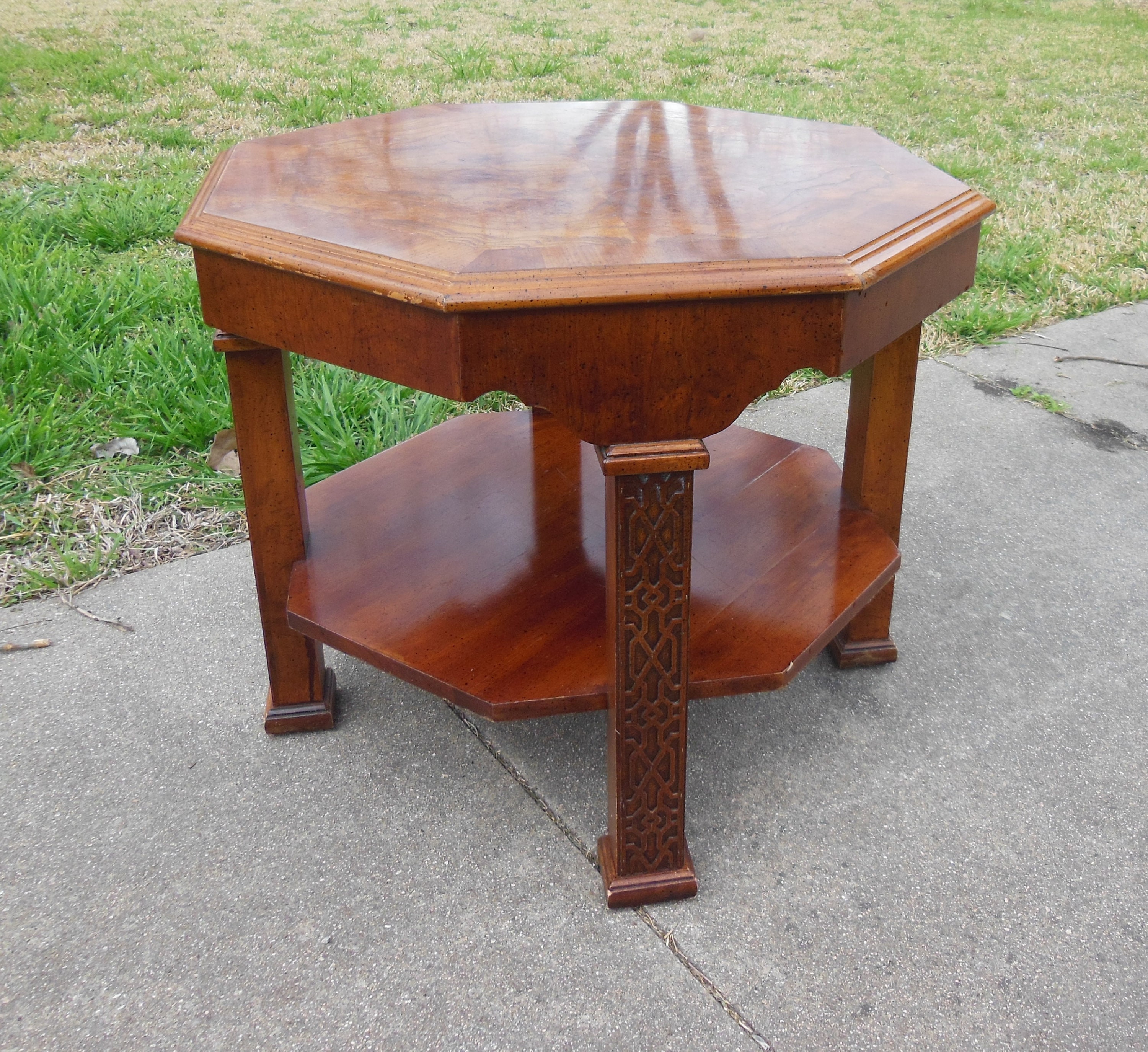 Octagon end table deals