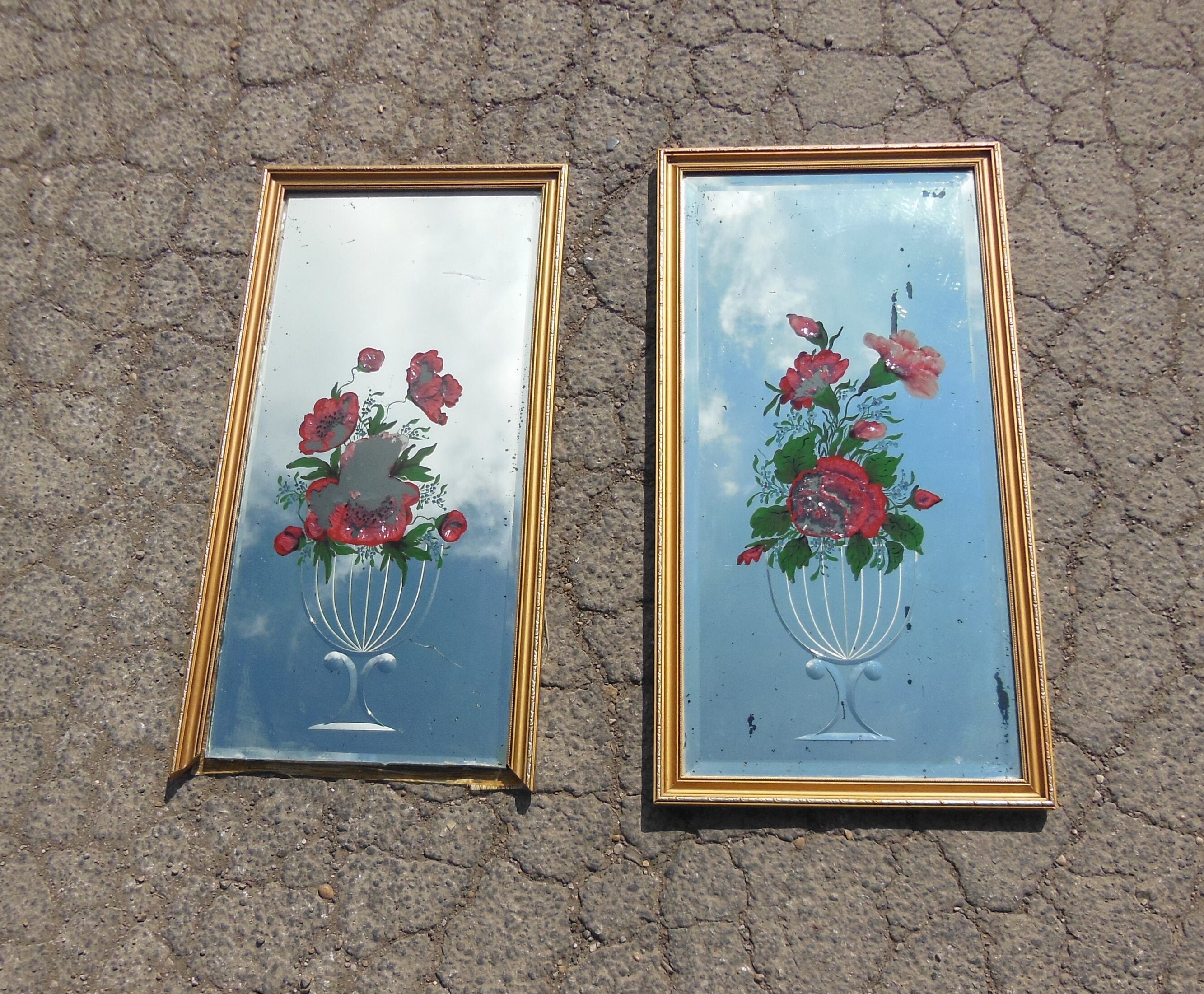 イギリス vintage mirror 鏡 アンティーク雑貨 イギリスビンテージ 気品漂うデザインの丸型