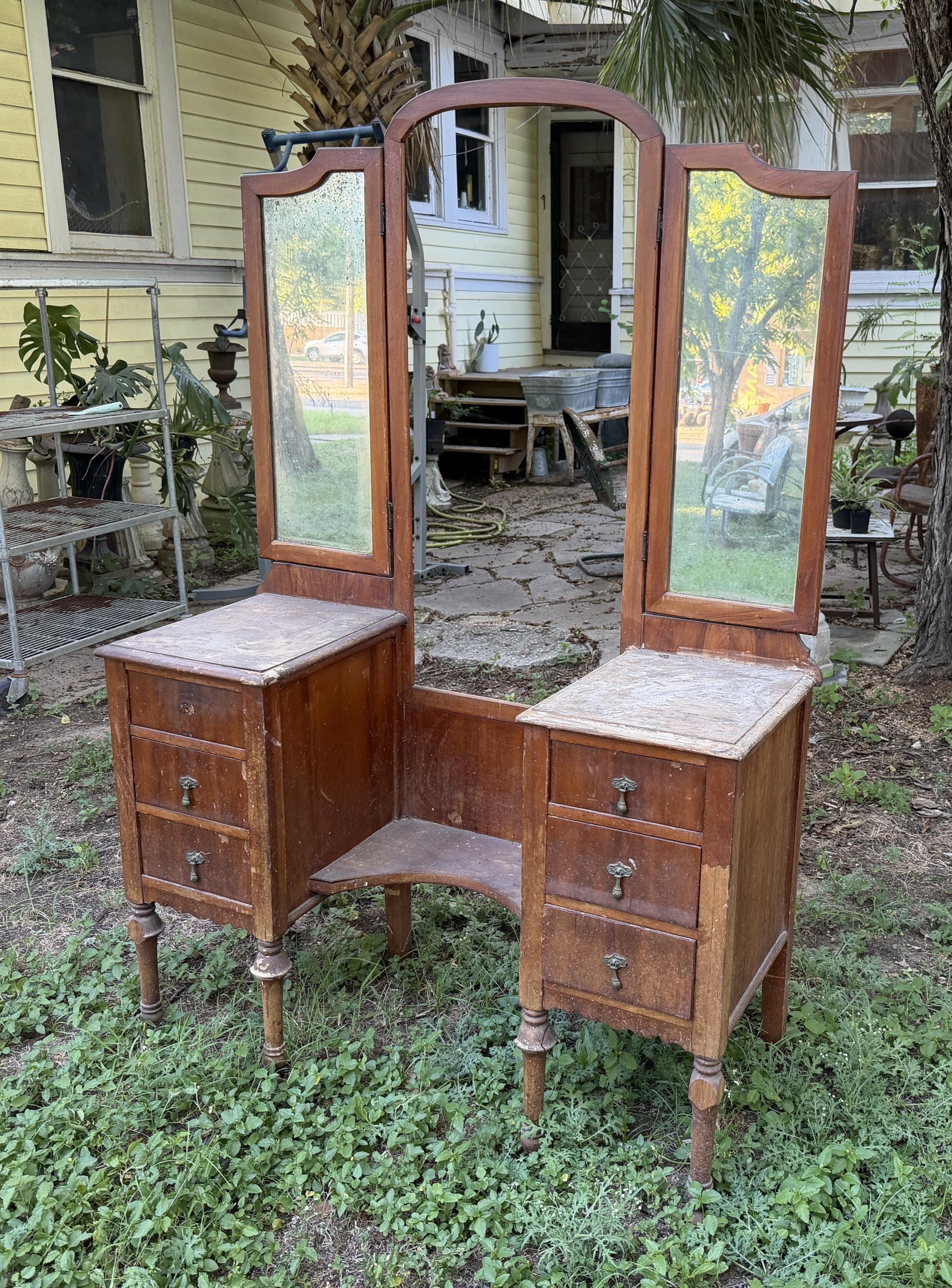 antique ladies dressing table Vanity 1930's antique vanity with mirror