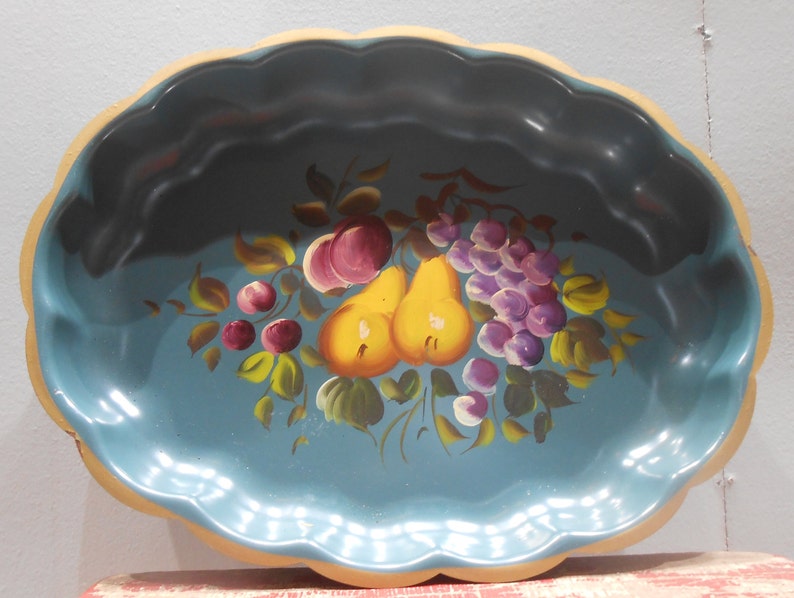 Vintage Hand Paint Tole Tray Fruit Floral Flowers Still Life Painting Heavy Metal Scallop Edge Serving Platter Tray Plate Farmhouse Cottage image 2