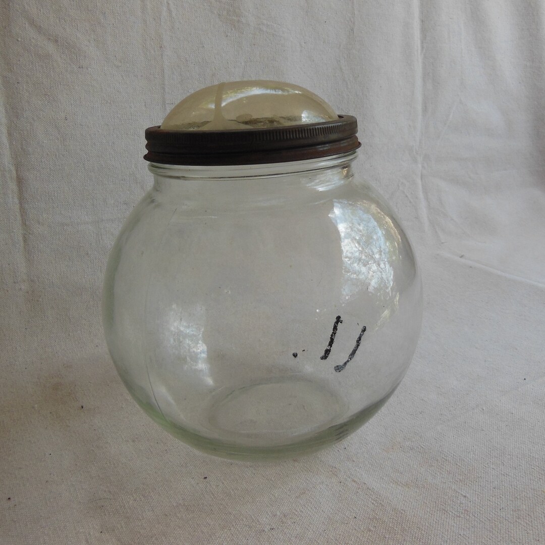 Vintage Round Glass Jar Apothecary Drugstore Store Jar Clear Glass Jar