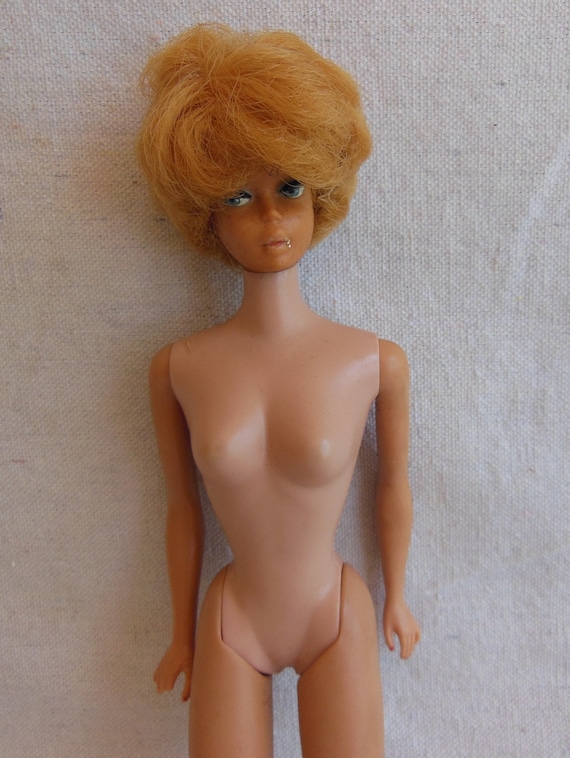 Vintage Barbie Doll 1960s Midge with Bubble Cut Strawberry Blonde 
