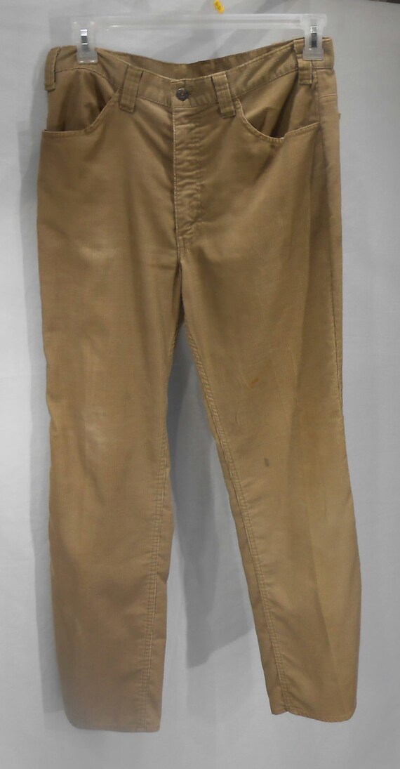 levi tan pants