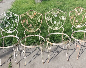 Vintage Wrought Iron Patio Set 4 Chairs and Table