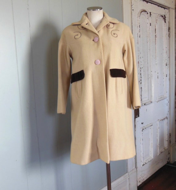 Vintage Tan Winter Wool Dress Coat made by Honeyl… - image 7