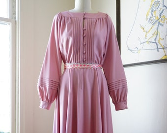 Vintage 1970s S Howard Hirsh Dress / Pintuck Dress Peasant Dress Balloon Sleeves Square Neckline Dusty Rose Fit n Flare A-Shaped Skirt / S/M